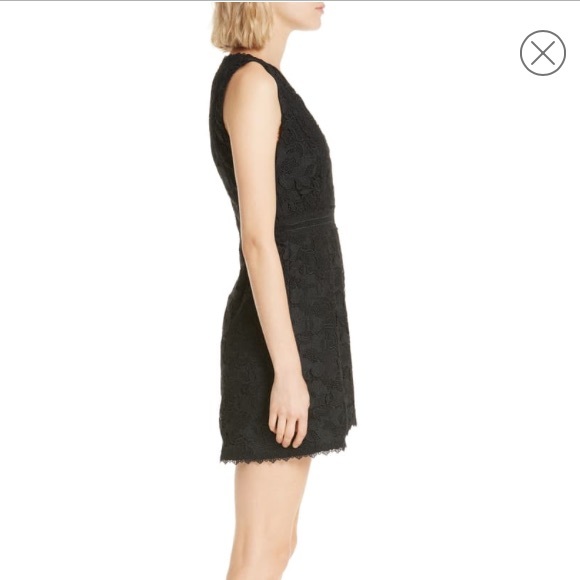 Alice Olivia Dress - Picture 3 of 8